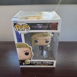 Captain Marvel Pop Funko