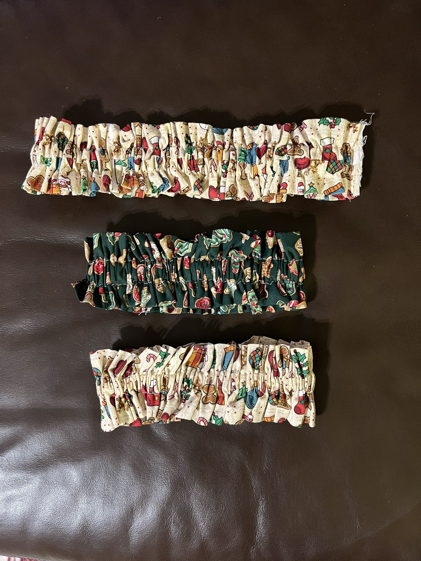 Festive Basket Garters Set Of 3