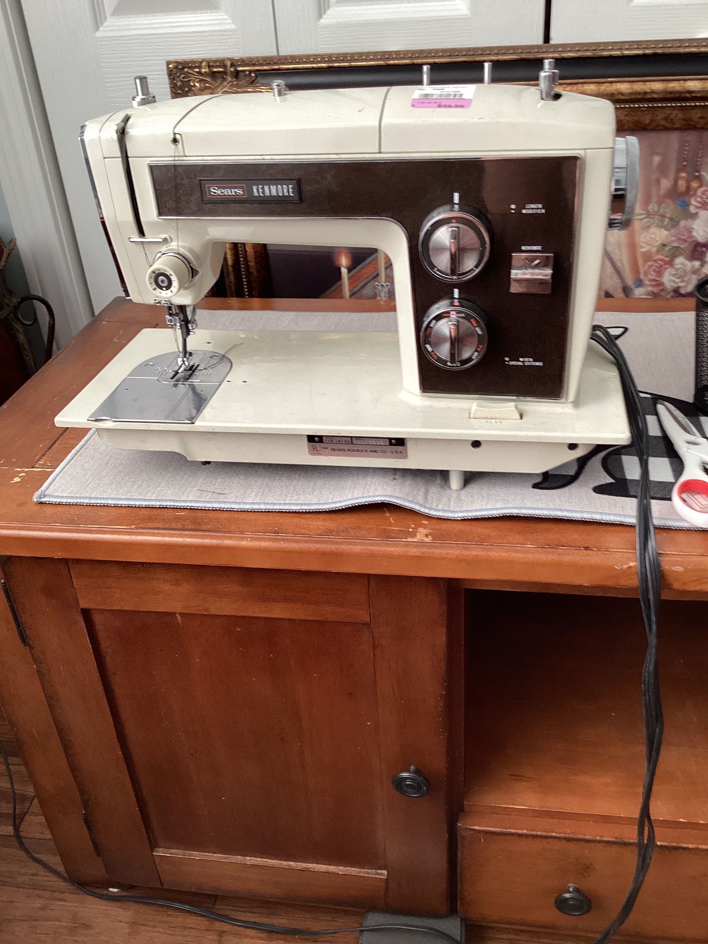 Vintage Sears Machine 
