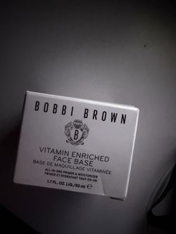 Bobbi brown face base