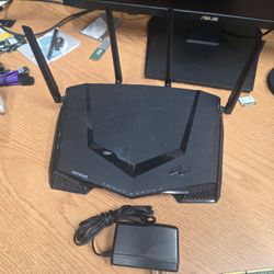 NETGEAR XR500 Nighthawk Pro Gaming AC2600 Dual Band Wireless Router