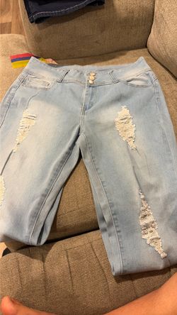Light Wash Distressed Skinny Jeans