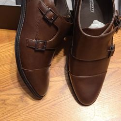 Men’s shoes New In Box On Sale !