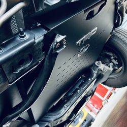 05-15 Toyota Tacoma Cat Shield