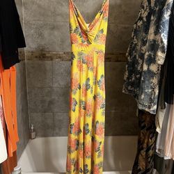 Boohoo Yellow Floral Stretch Maxi Dress S