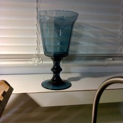 Vintage Linux Blue Glass Water/Wine Goblet 