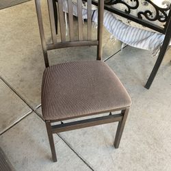 Folding Chairs 