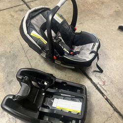 Graco Travel Set Stroller Car seat And Base 