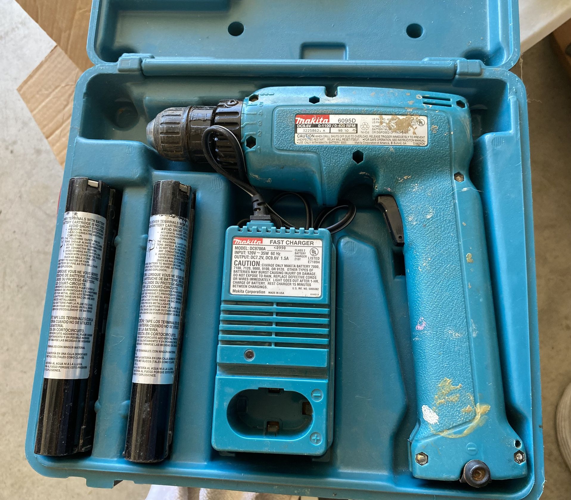 Makita Drill With Batteries And Charger