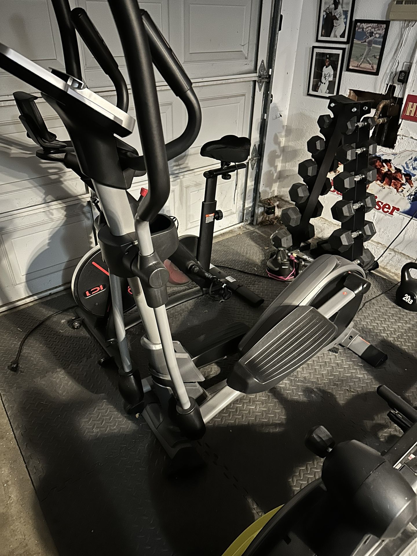 Sunny Health & Fitness Elliptical Machine
