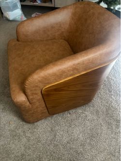 2 swivel chairs