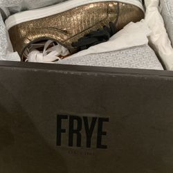 Sneaker Everyday Flat Shoes / Frye Brand 8.5