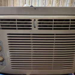 5000 BTU Air Conditioner 