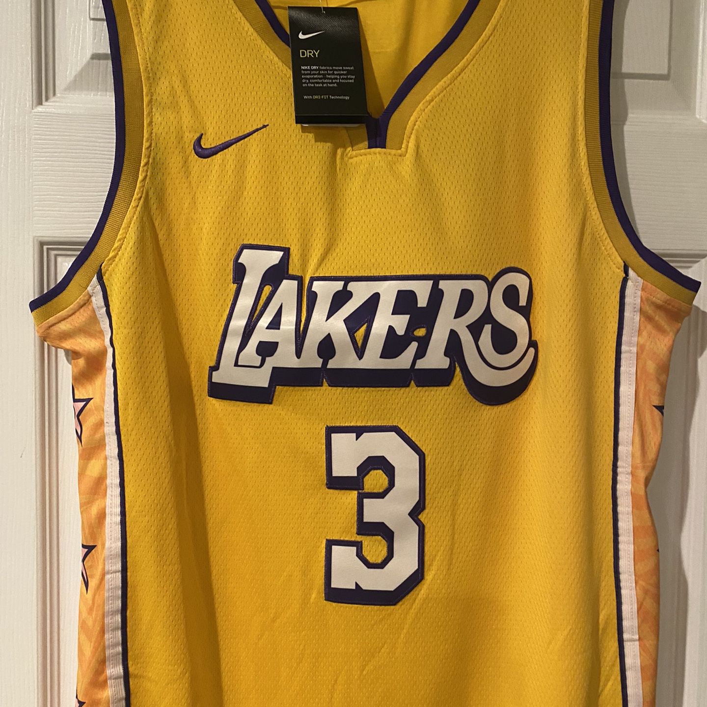 Men Los Angeles Lakers #3 Anthony Davis Black 2020-21 Hollywood Nights  Jersey for Sale in West Covina, CA - OfferUp