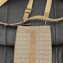 Authentic Coach Crossbody Bag 