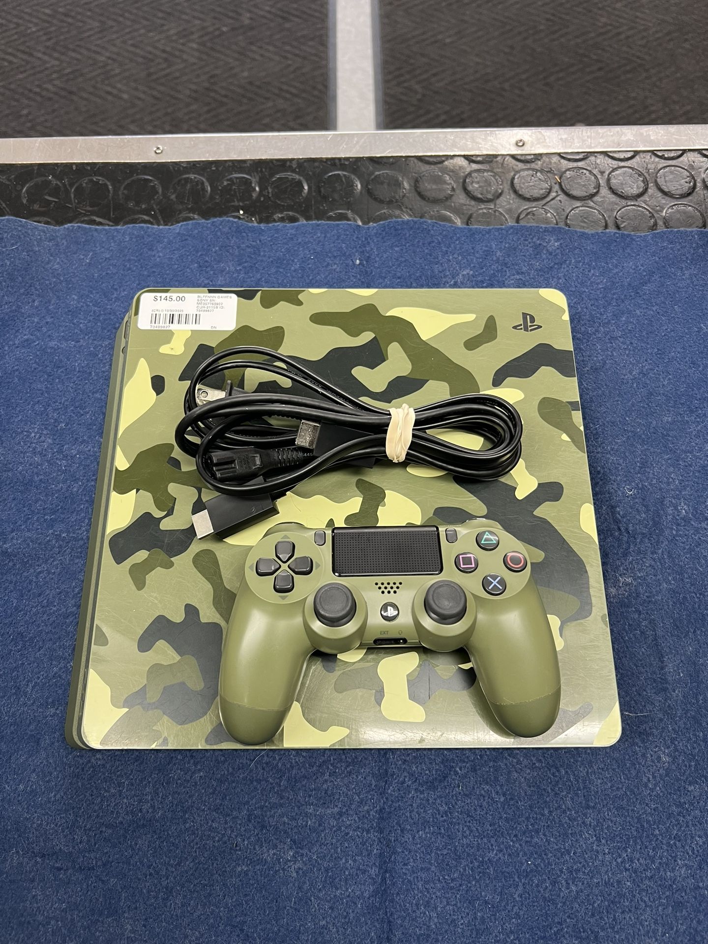 Sony PS4 Slim Camouflage
