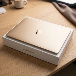 New MacBook Air M4 13”