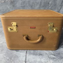 Vintage Suitcase 