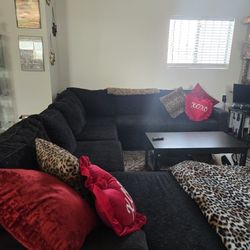Black L Shape Couch 