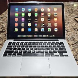 MacBook Pro Mid 2014 Retina MacOs Sequoia 