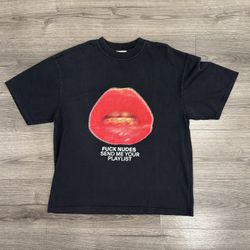 Cruel Pancake Kiss Me Duo Men’s Tee Size Medium/Large
