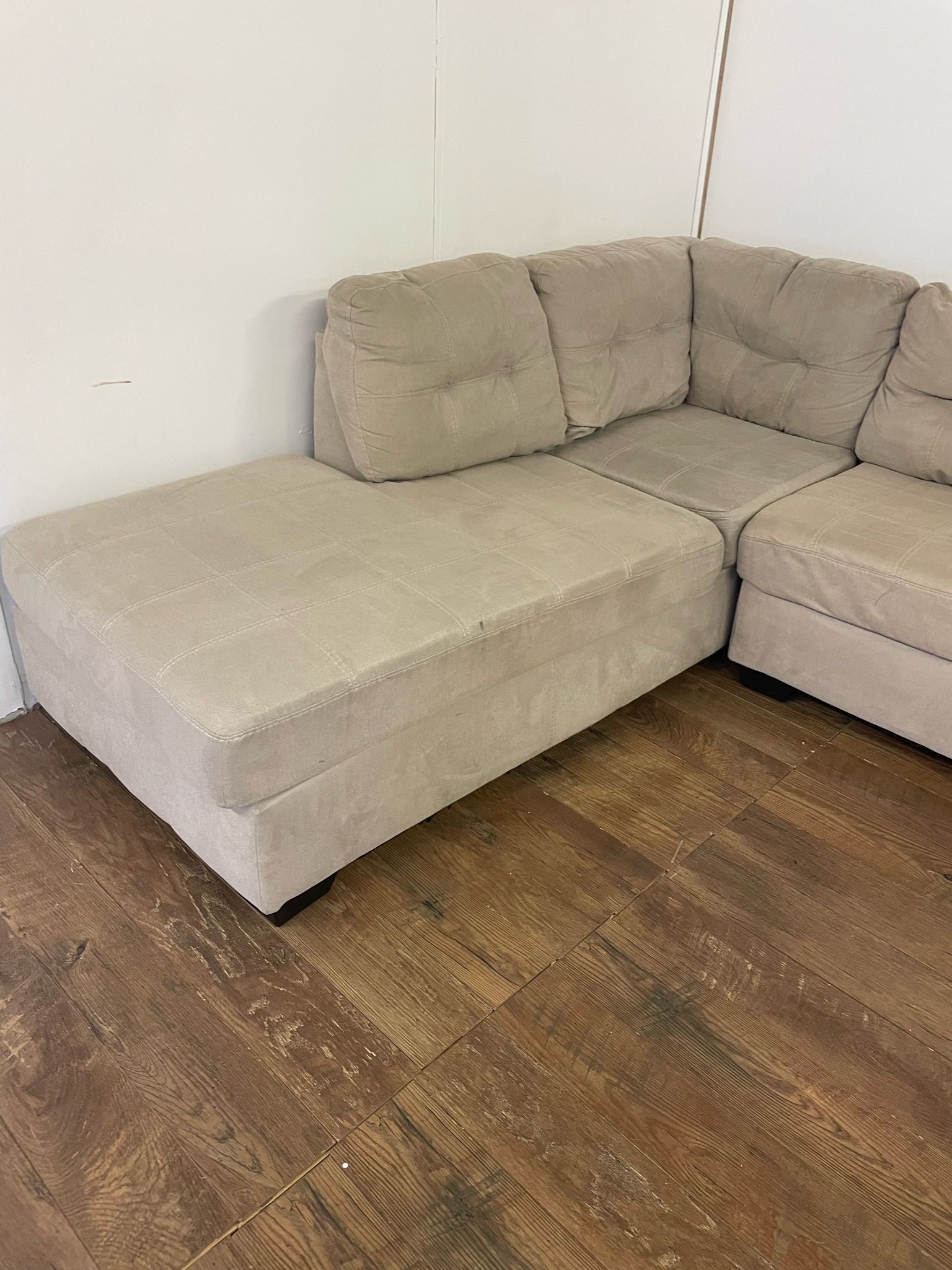 Ashley Furniture Sectional Couch Sofa *Free Delivery*