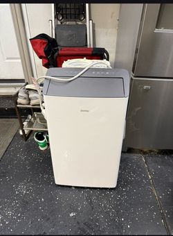 Danby DPA100B9IWDB-6 12000 BTU (10000 SACC) Portable AC in White