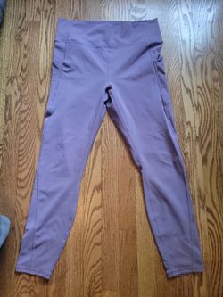 Fabletics Capri leggings