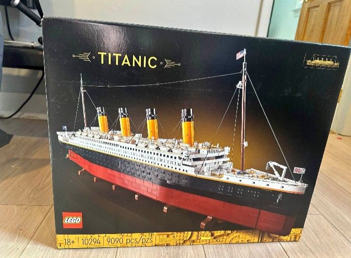 Lego Titanic Ship 10294