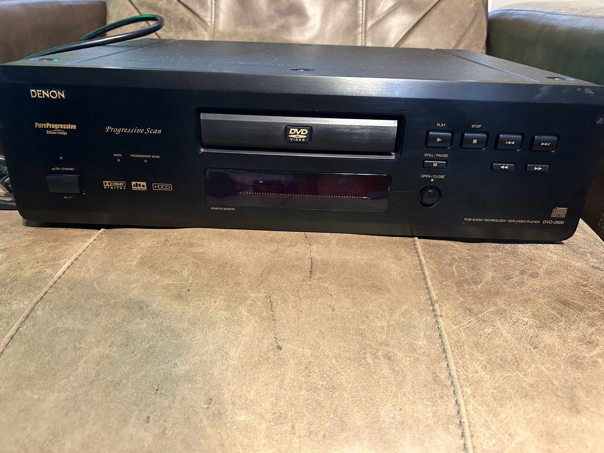 Denon Progressive Scan DVD-2800