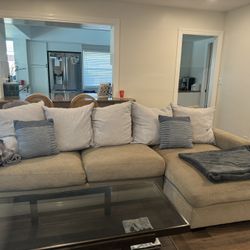  three-piece sectional sofa