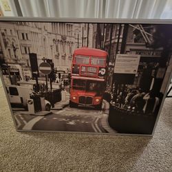 IKEA VILSHULT Framed Wall Art – London Red Bus (140×100 cm)(55 × 39 in)