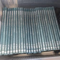 ENCYCLOPEDIA OF WORLD WAR II CAVENDISH 1972 (Complete set Of 25 Books)