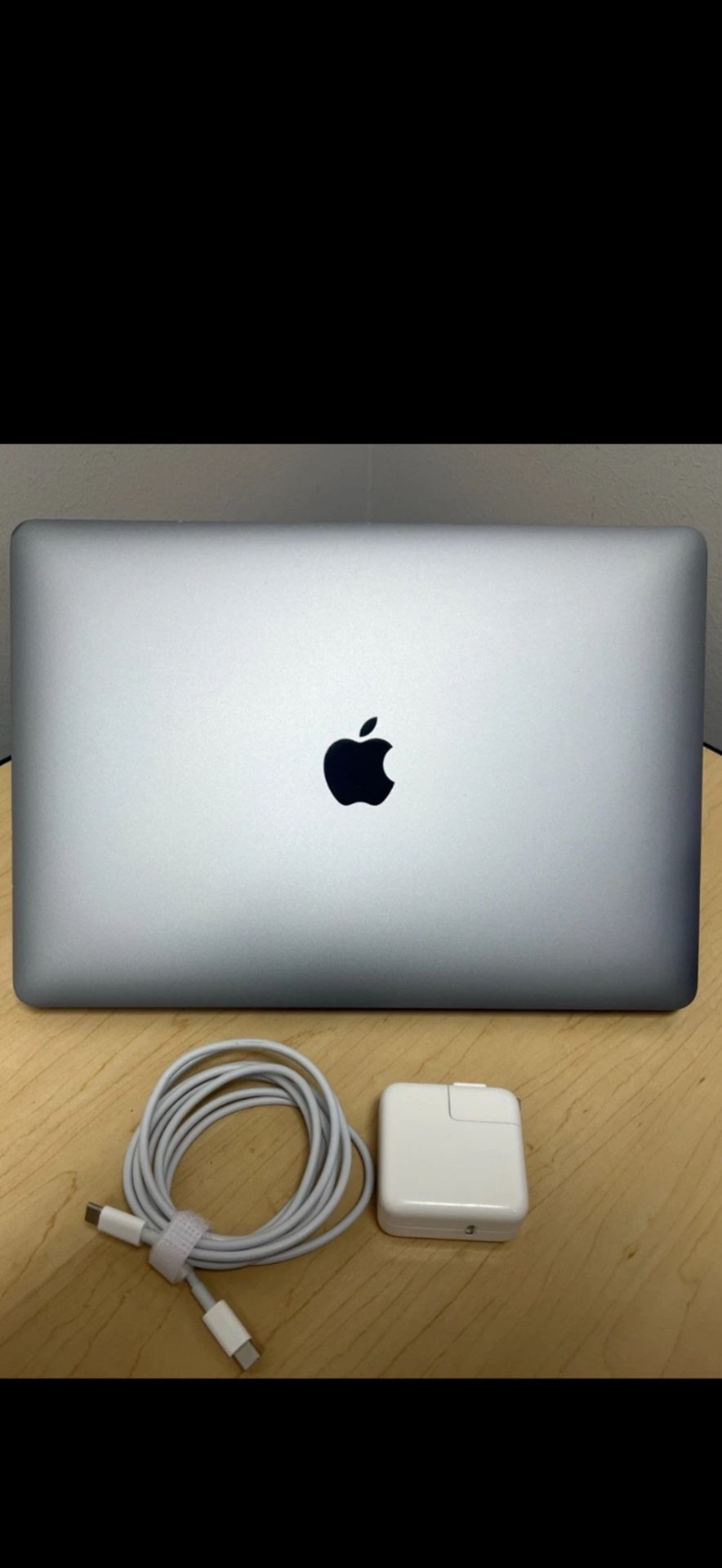 MacBook Air 13.3 inch Laptop - Silver, M1 Chip, Built for Apple Intelligence, 8GB RAM, 128gig storage