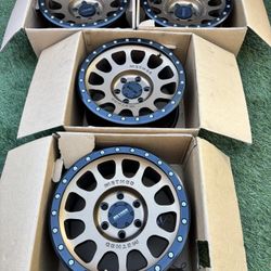 Chevy Silverado Method rims 17 
