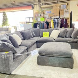 Serene 6 Pc Greg Fabric Sectional 