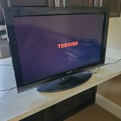 2TVs-32" Toshiba And 32" VIZIO