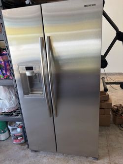 Refrigerator Samsung counter depth
