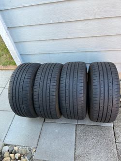Dunlop SP Sport Maxx GT 600 235/45R17