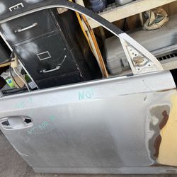 5th gen 4Runner passenger front complete door