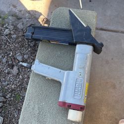 Pneumatic Floor Nail Gun 