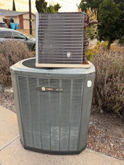Free AC unit for parts/recycle