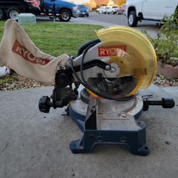 Ryobi Saw