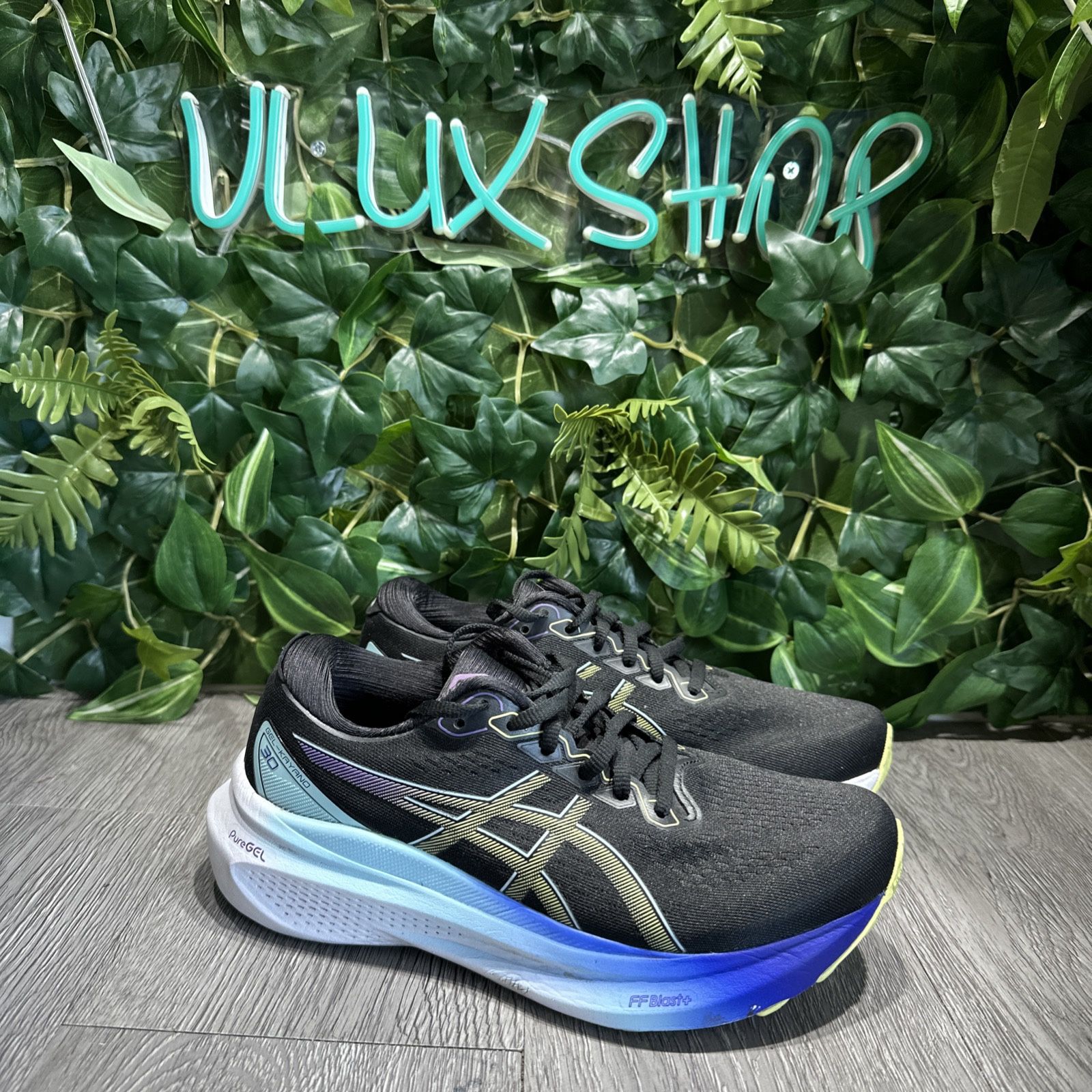 Asics Gel Kayano 30 Black Athletic Running Shoes Sneaker 1012B357 Women Size 7