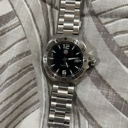 Tag Formula 1 Black Dial