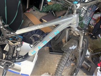 submarine mountain bike