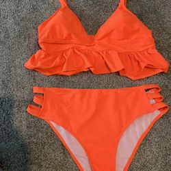 1x Bikini Swimsuit 