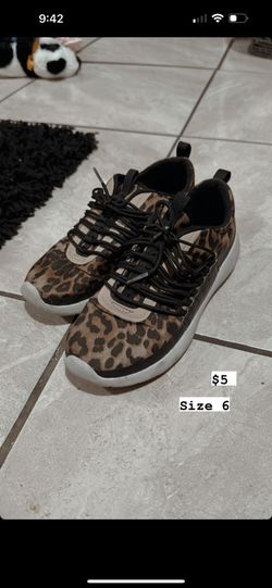 Cheetah Running shoes H&M