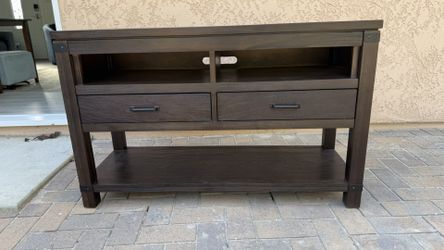 TV stand