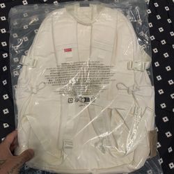 supreme bundle NEW hat/bachpack/t-shirt/denim shoulder bag